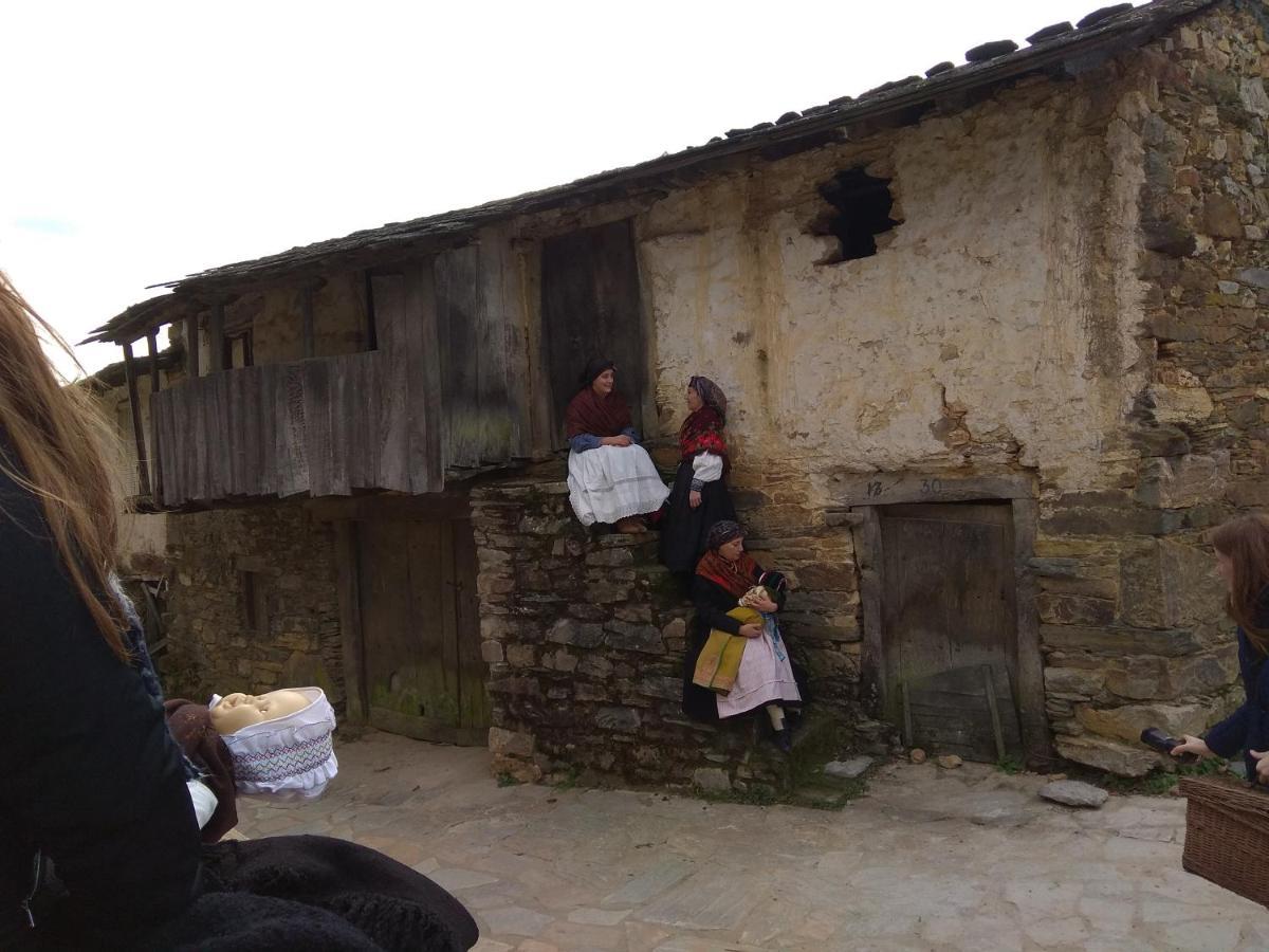 Casa Rural Rosita Santa Cruz de los Cuérragos Exterior foto